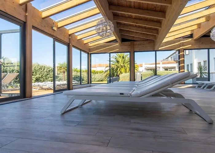 La Vague D'argent De Côté Thalasso - Ile De Ré 3* Ars-en-Ré